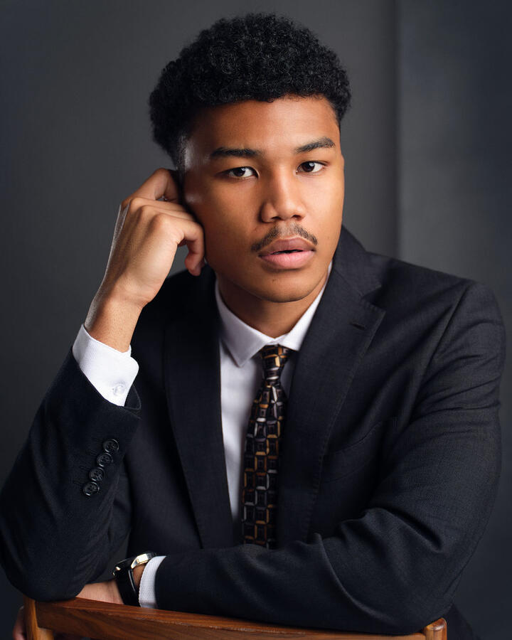 Headshot by UDB Headshots